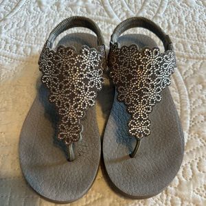 Sketchers sandals 5.5